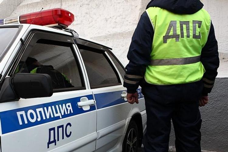 Во Владивостоке водитель внедорожника устроил массовое ДТП с тремя авто, пострадал ребенок 