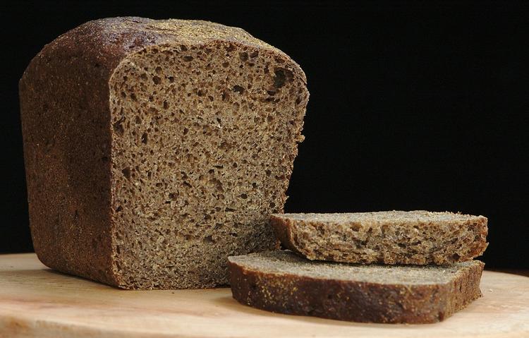 Россиянам в 2020 году придётся платить больше за чёрный хлеб
