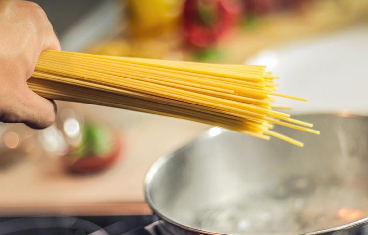 Американские учёные всерьёз заинтересовалась процессом варки спагетти