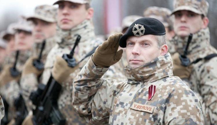 Министр обороны Латвии о необходимости продления военной миссии в Ираке