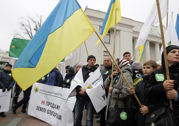 Аналитик назвал кандидатов на отделение от Киева в ходе возможного распада Украины