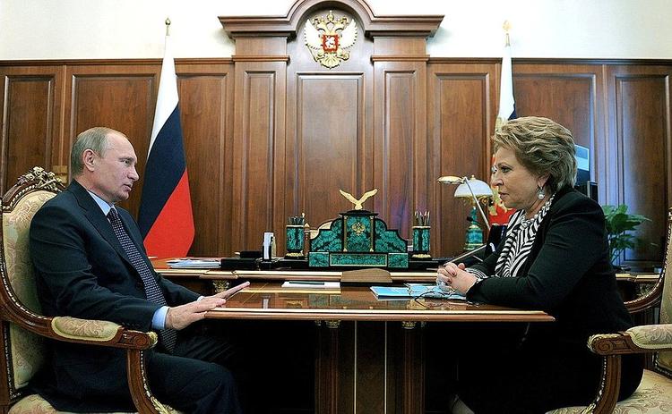 Валентина Матвиенко поддержала решение Путина отдать часть полномочий парламенту