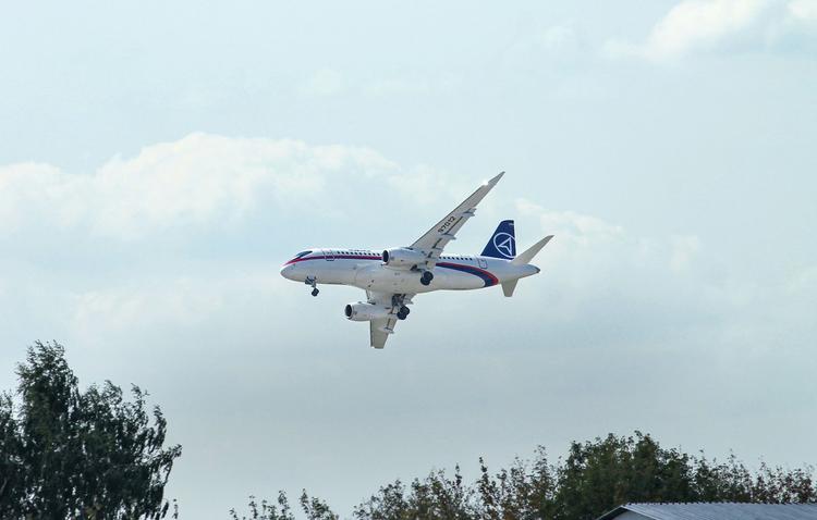 В аэропорту Домодедово прокомментировали инцидент с SSJ 100
