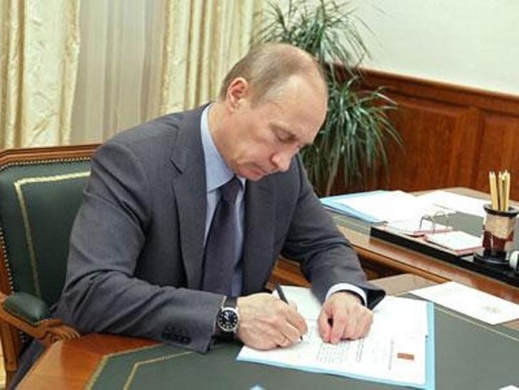 Путин внес в Госдуму проект закона о поправках к Конституции