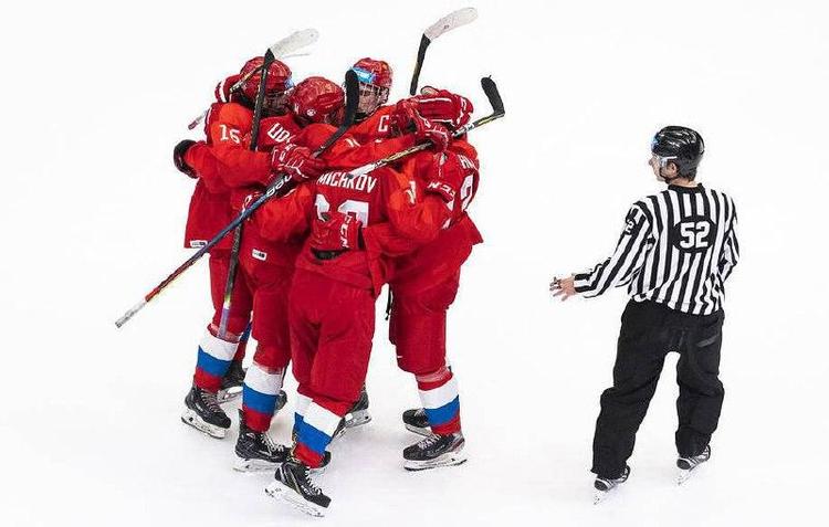 Сборная России впервые победила в общем зачете зимних юношеских Олимпийских игр