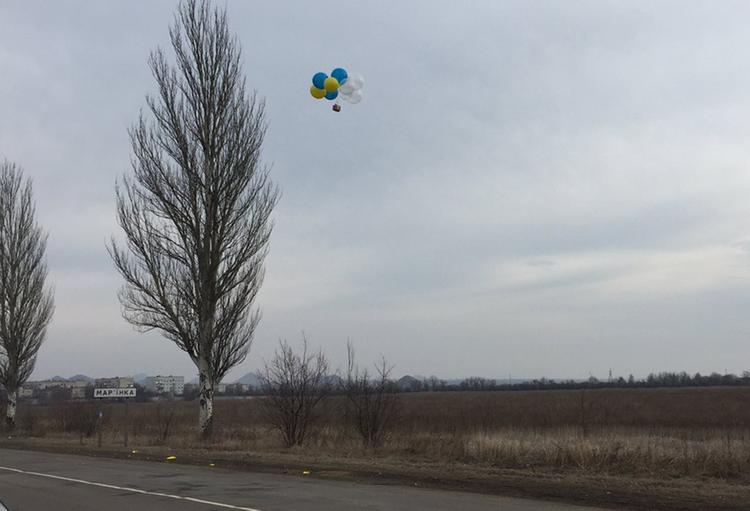 В Киеве назвали диверсией запуск шариков с открытками