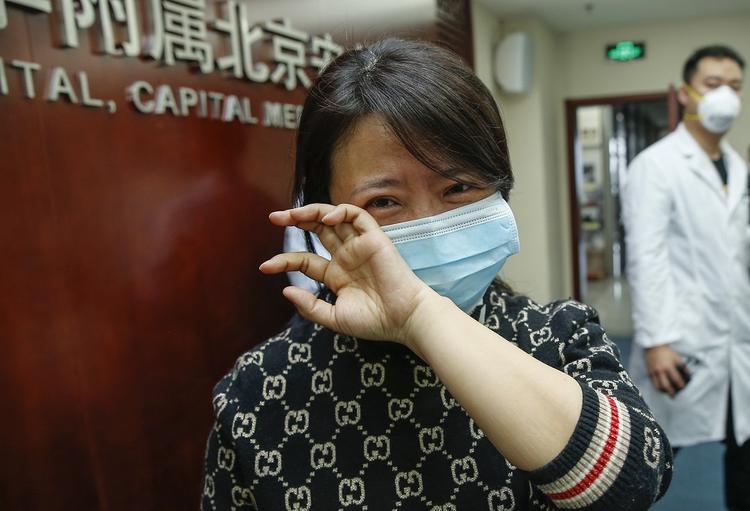 Пять первых признаков заражения смертельным коронавирусом из Китая назвали врачи