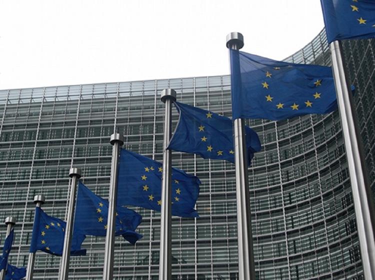 Еврокомиссия планирует выделить 10 млн евро на исследования коронавируса