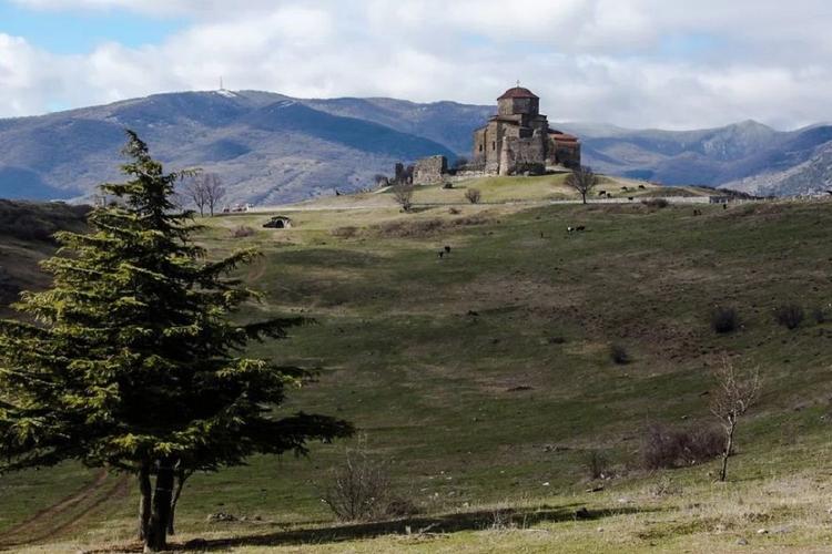 В келье грузинского монастыря нашли труп россиянина