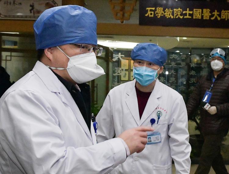 Гражданин США скончался в Китае от коронавируса