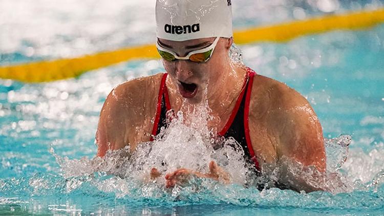 Пловчиха Татьяна Белоногофф получает спортивное гражданство России