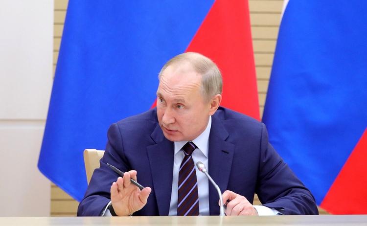 Путин назвал главную задачу экономической повестки