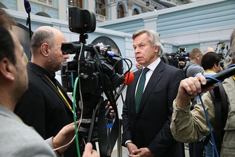 Пушков считает, что ЕС из-за санкций в отношении России  попал в свою же  