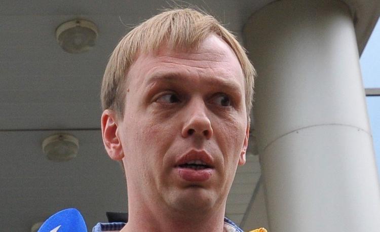 Бывший полицейский признался в подбросе запрещенных веществ журналисту Голунову