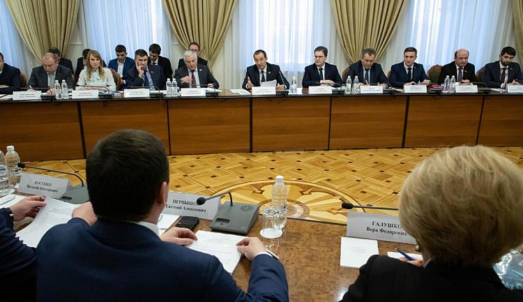 В ЗСК обсудили первостепенные вопросы развития Краснодара