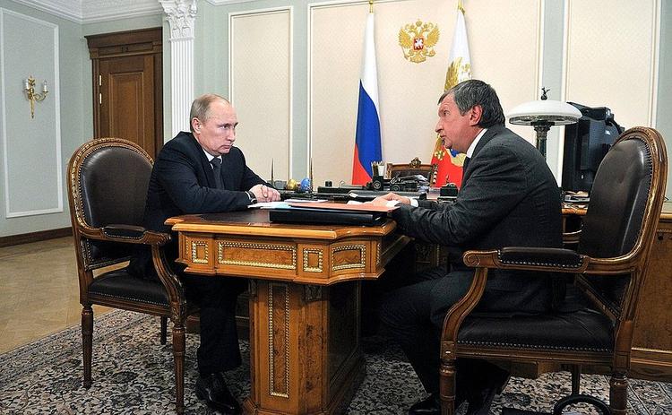 Сечин поставил в известность  Путина  об итогах  переговоров с Лукашенко по нефти
