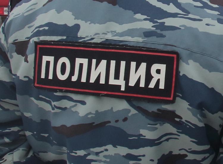Полиция задержала участников криминальной группы, подозреваемых в хищении с карт 3 млн руб.