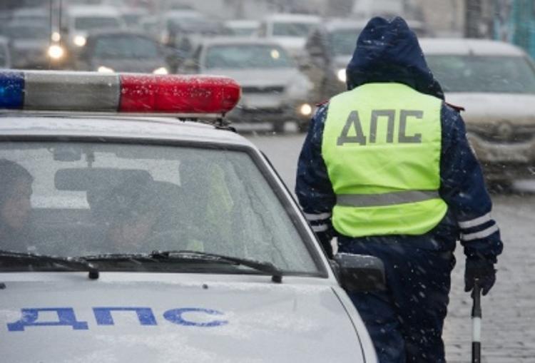 Один человек погиб из-за столкновения автомобиля с деревом в Новой Москве 
