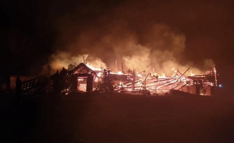 Под Козельском в Калужской области ночью  сгорел православный храм 
