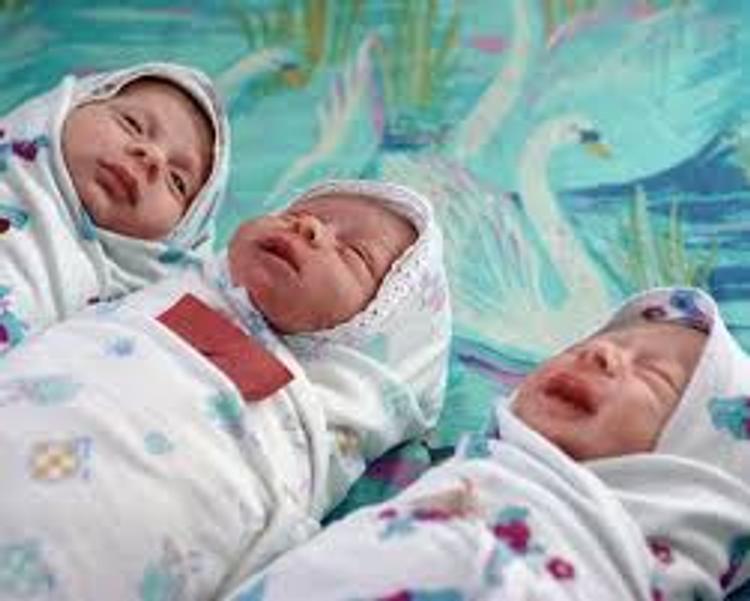 Не числом, так именем: рождаемость в Волгоградской области падает  