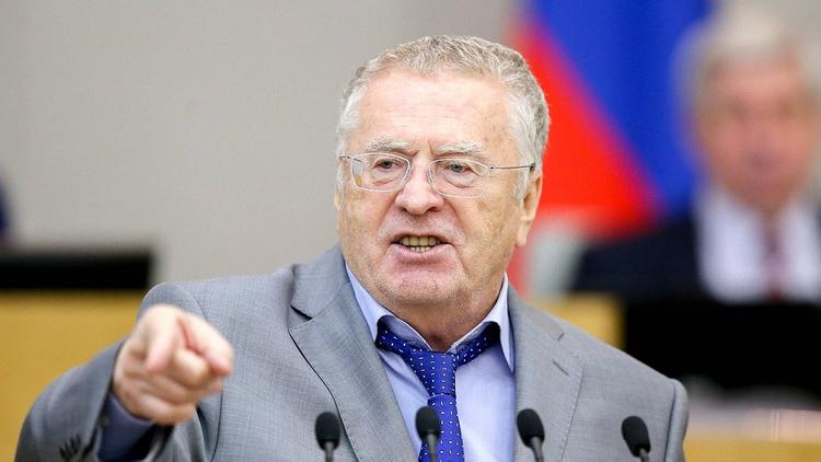 Жириновский просит досрочно лишить полномочий нарушившего карантин депутата: «Чтобы вся страна знала» 