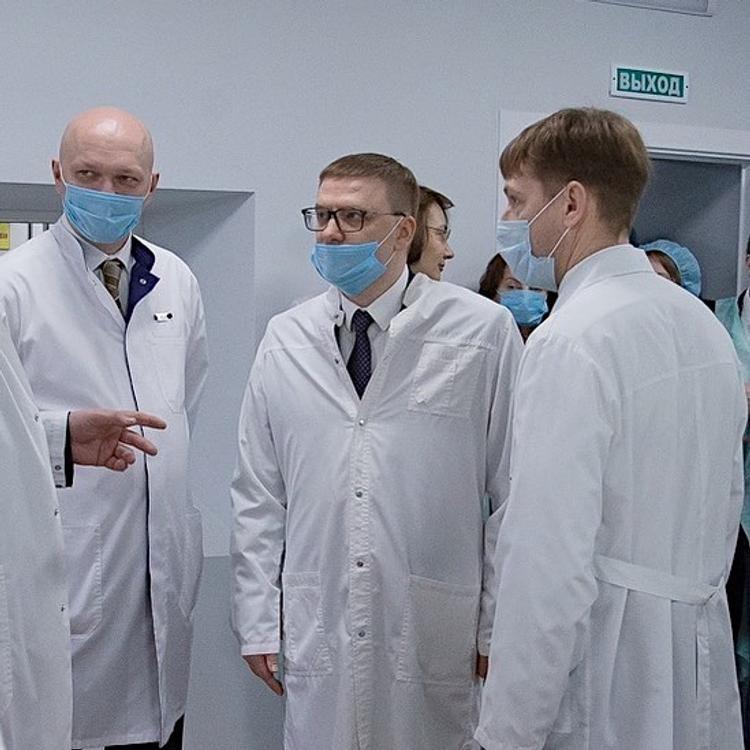 Алексей Текслер предложил создать в регионах запас медицинских масок