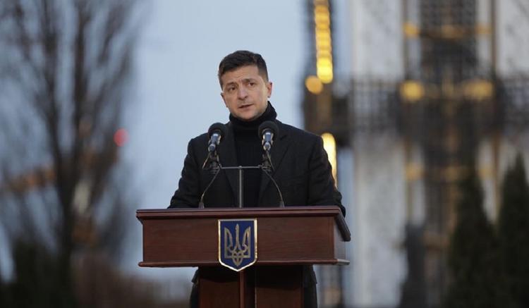 Зеленский призвал украинцев улучшать демографию во время карантина