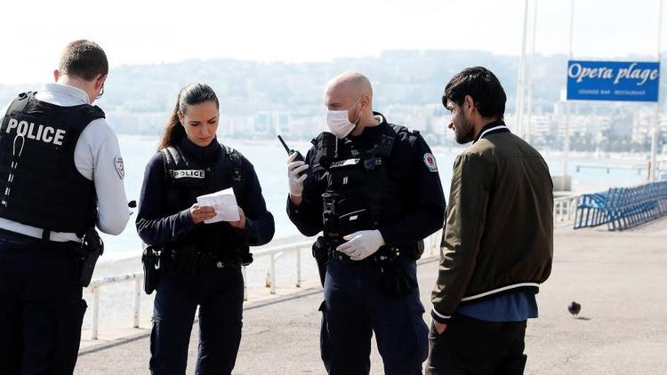 Десятки тысяч французов оштрафованы за нарушение карантина