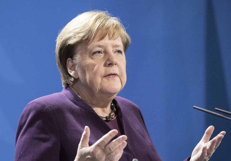 Ангела Меркель сдала тест на коронавирус нового типа