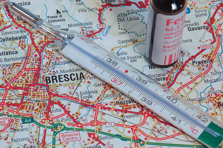 СМИ назвали возможную причину высокой смертности в Италии от коронавируса