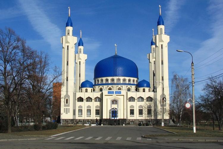 В Адыгее и Краснодарском крае временно закрыли все мечети из-за угрозы распространения коронавируса