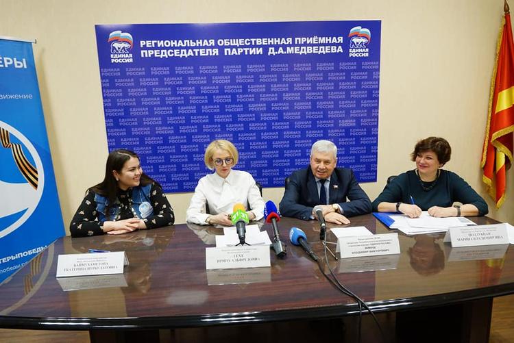 В Челябинске открыли волонтерский центр по коронавирусу