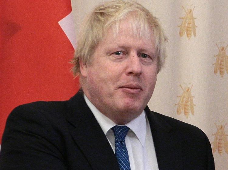 Премьер Джонсон закрыл Великобританию на карантин из-за эпидемии коронавируса