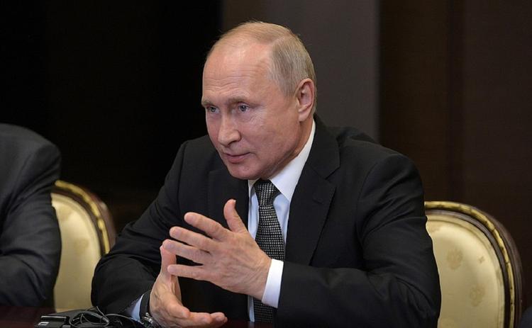 Путин предложил сделать каникулы по кредитам для россиян 