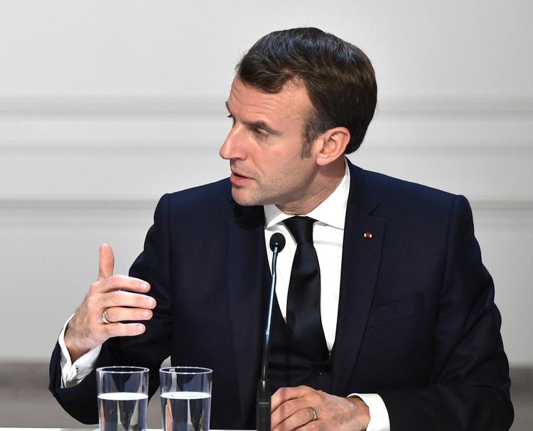 Французский президент Макрон предсказывает  «конец Шенгенской зоны» и ЕС из-за коронавируса 