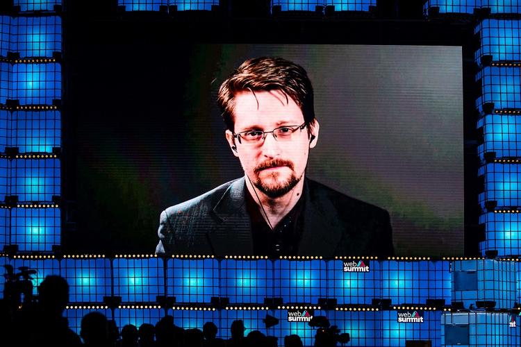 Сноуден предупреждает: пандемия пройдет, а слежка останется навсегда