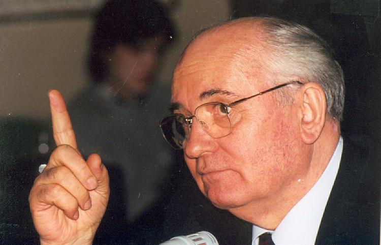 Михаил Горбачев о коронавирусе: необходима демилитаризация мировой политики