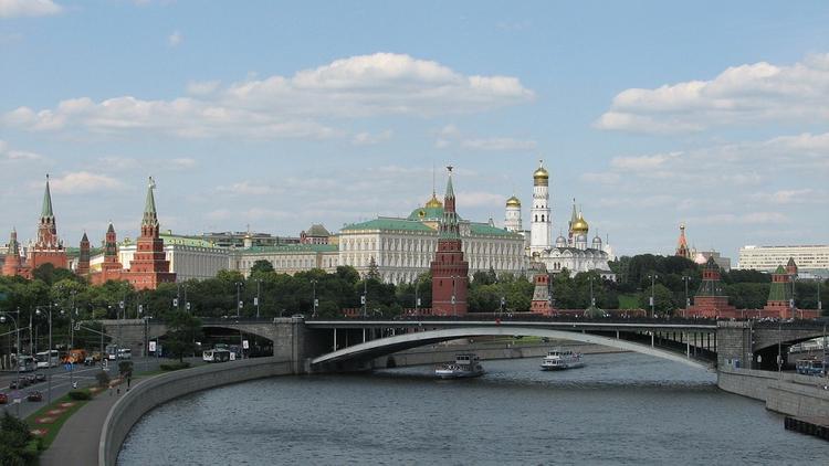 В Кремле объяснили, кто может объявлять режим ЧП