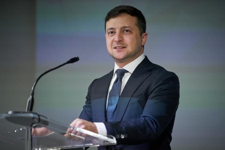 Политолог назвал возможный срок отрешения от власти президента Украины Зеленского