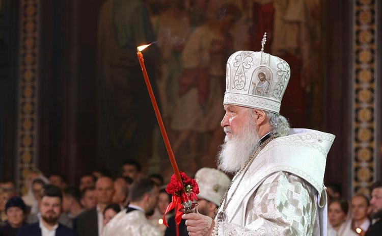 Видео, как Патриарх Кирилл объезжает Москву с иконой Божией Матери 