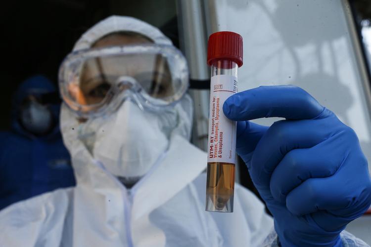 Италия вновь опередила Испанию по количеству случаев заражения коронавирусом