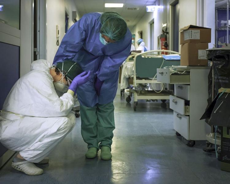  В Пенсильвании от заражения коронавирусом погибло много врачей и медсестёр 