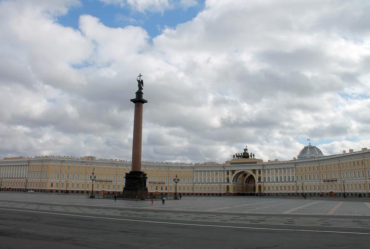 Путин обсудил с Бегловым меры по борьбе с коронавирусом, принимаемые в Санкт-Петербурге