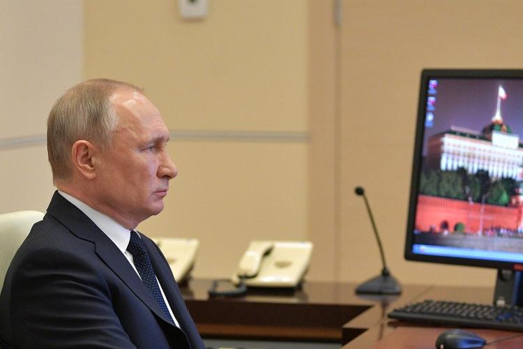 Путин поручил подготовить программу дополнительной поддержки бизнеса