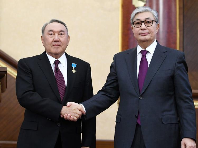 Политолог Досым Сатпаев: «Назарбаев уже давно живет в третьем измерении»