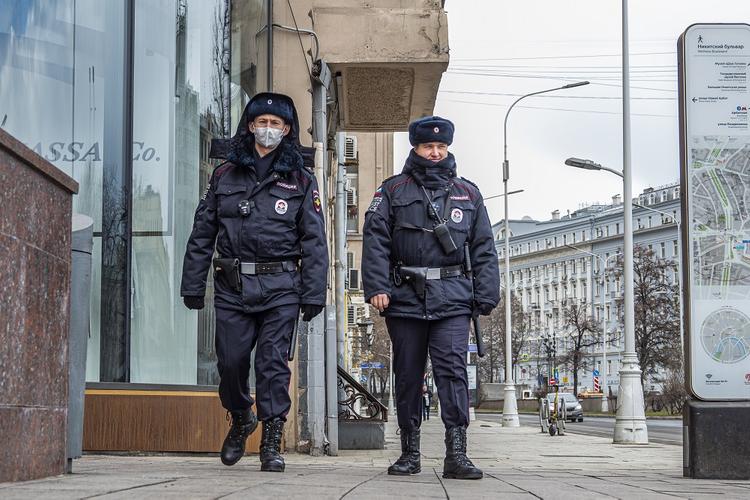 На всех въездах в Москву дежурят полицейские