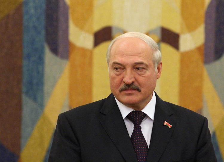Лукашенко призвал всех лежащих в больницах Белоруссии бороться за свои жизни
