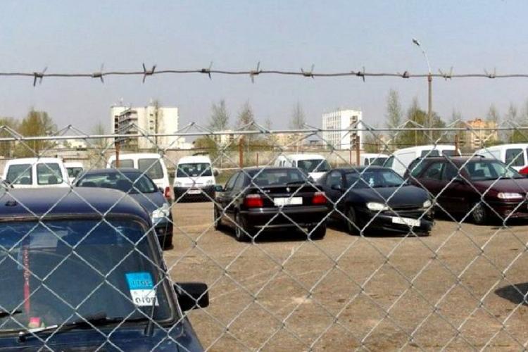 В Нур-Султане у нарушителей карантина забирают автомобили