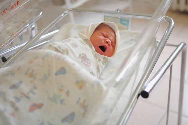 В Адыгее пациентка с коронавирусом родила здорового малыша