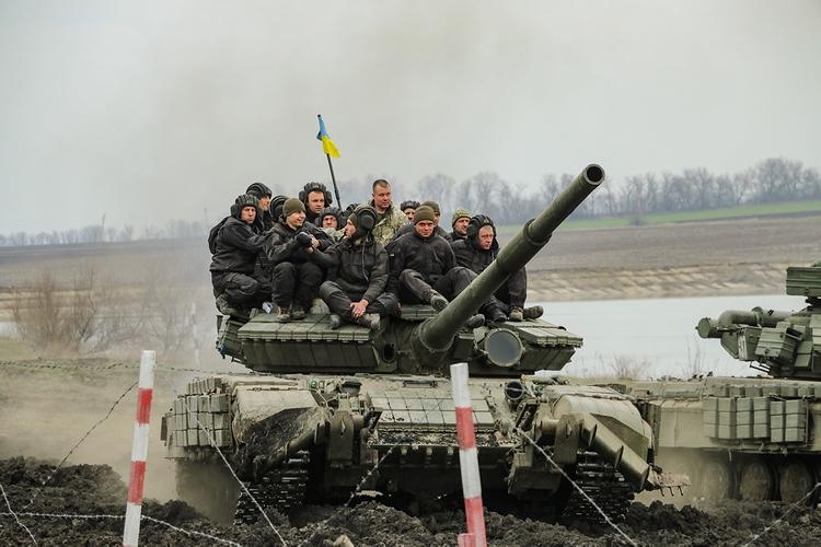 Названы возможные «спонсоры» воюющей против республик Донбасса армии Украины 